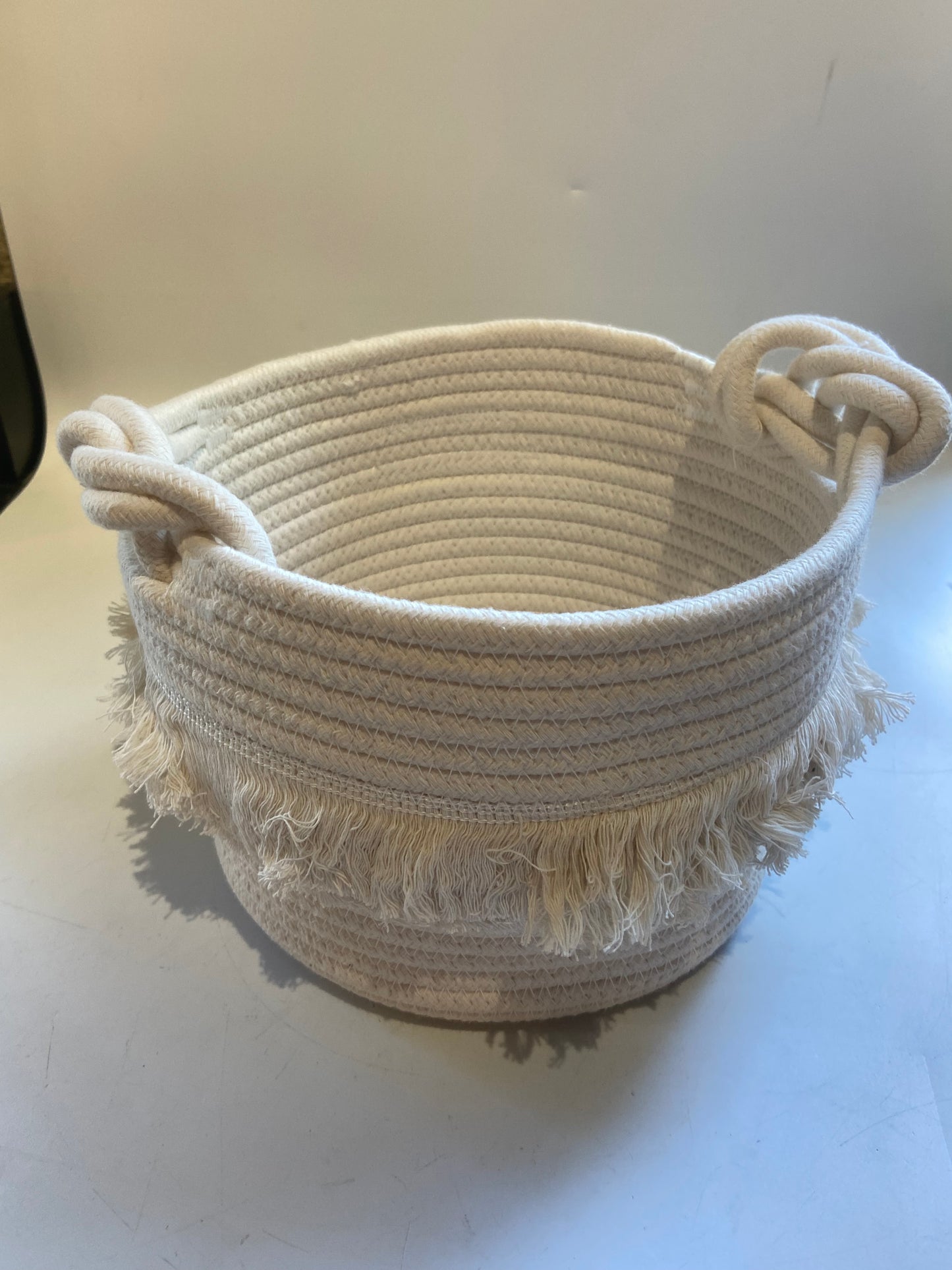 Medium White Tassel Woven Basket 8" X 6"