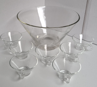 Vintage Punchbowl & 7 Glasses (8 pc Set)