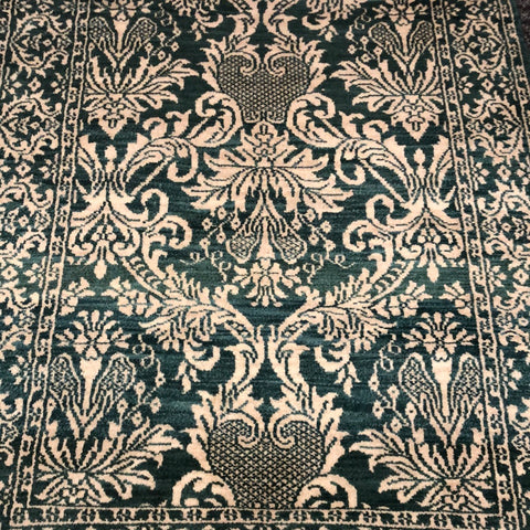 emerald and ivory indian elegant royal wool pile rug