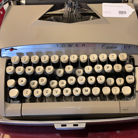 Tower Typewriter "Citation 88"
