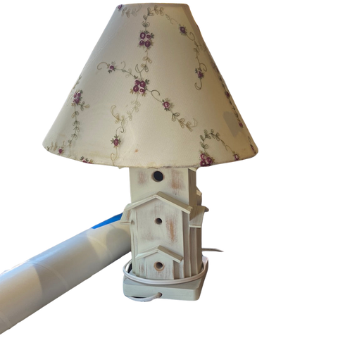 Birdhouse Floral Lamp 18" x 5"